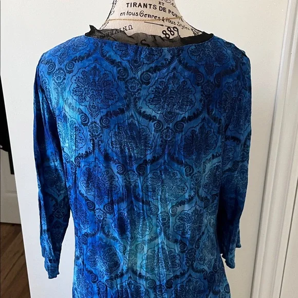 Elegant Blue Long Sleeve Dress - Picture 14 of 16